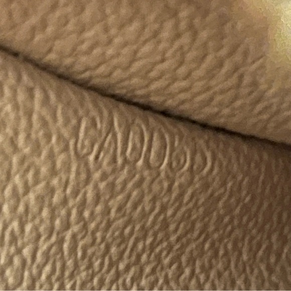 Louis Vuitton Monogram cosmetic pouch M47515 makeup bag - Picture 15 of 16